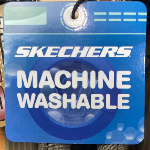 Skechers memory foam loafer for men. - Picture 8 of 9